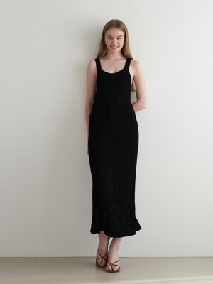 Ribbed sleeveless long dress - black