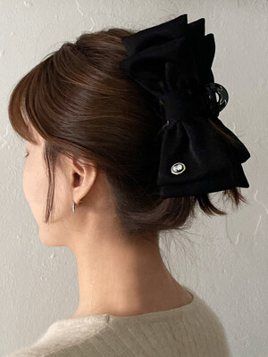 [단독] oar Vintage Cameo Ribbon Hair Claw [Black]