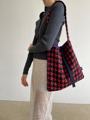 Tweed padding shoulder bag/ scarlet