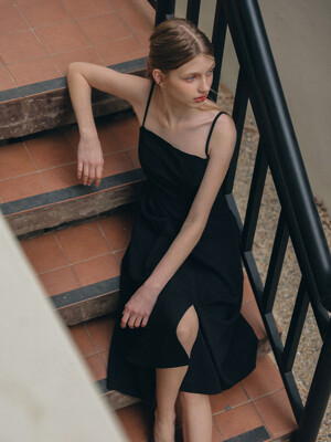 [단독] Suspender Unbalanced Dress