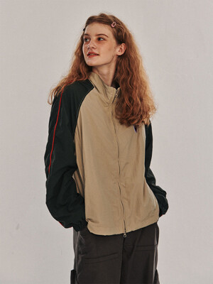 Piping Color Matching Point Logo Windbreaker Jacket Jumper [Beige]
