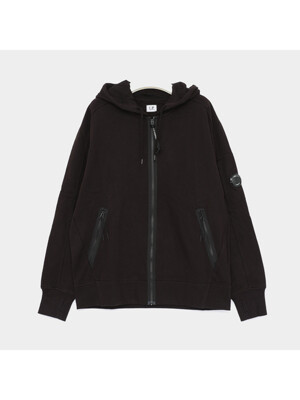 CP컴퍼니 25SS 렌즈와펜 디아고날 라이즈드 플리스 스웨트 후드집업 남성 자켓 18CMSS025A 005086W 999