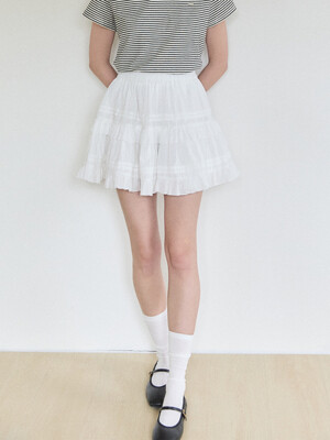 Pintuck Shirring Banding Skirt - White