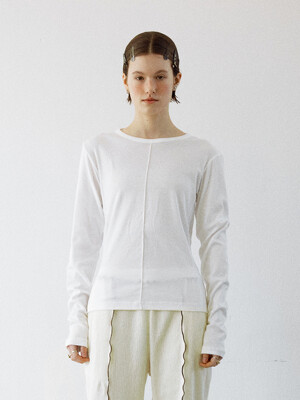 BODY POINTED LONGSLEEVE TS OFF WHITE