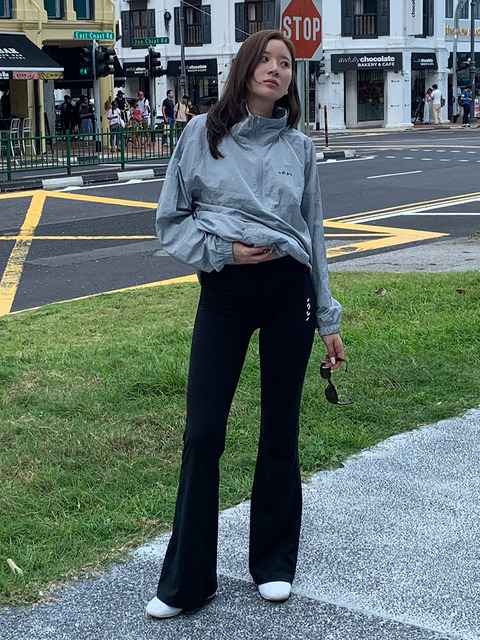 ■DHYANI■ Citta one shoulder jumpsuit (Nudy glam) Citta one shoulder jumpsuitㅣNudy glam 원숄더 디자인이지만
