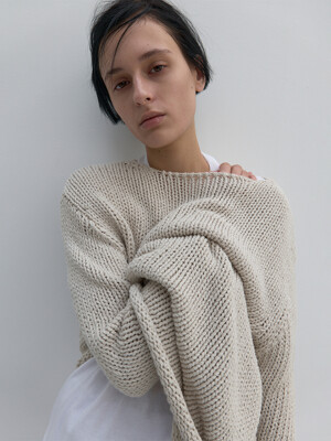 RELAXED COTTON SWEATER IN ECRU