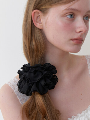 cloud blooming scrunch - black