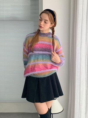 Mixed-colored striped knit