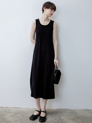 TG_Simple u-neck sleeveless dress_BLACK