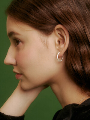 Sanding ring earring