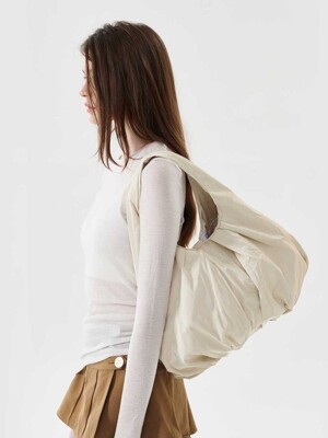 Rustling shoulder bag [Pearl cream]