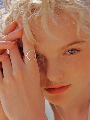Ue Ring (925 Silver)