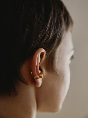 pebble earcuff gold