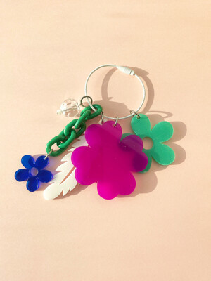 VIVID PK CLOVER BAG CHARM