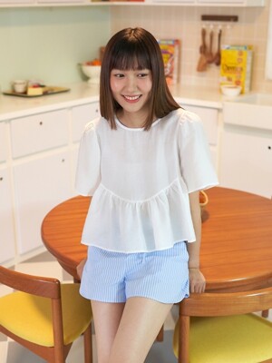 Wavy crop tencel blouse (white)