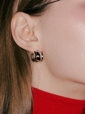 Publle hoop earrings