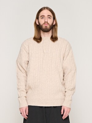 CB HENLEY NECK CABLE KNIT (BEIGE)