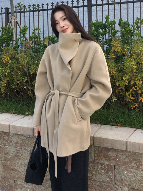 프론트로우 [Premium] Cowl-neck Cashmere Half Coat_2color
