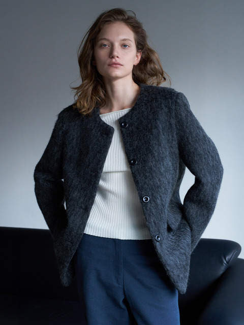 린테 Signature Mohair Half Coat (Deep Charcoal)