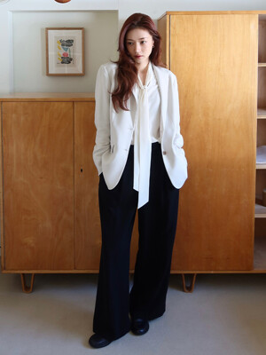 [Drama Signature] Wide-leg Trousers