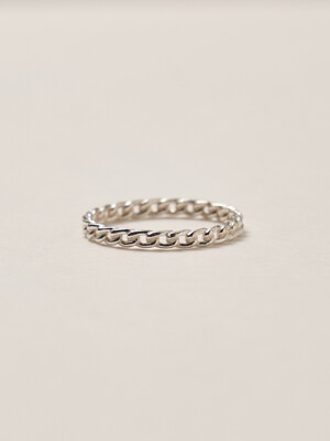 Lenore Chain Ring