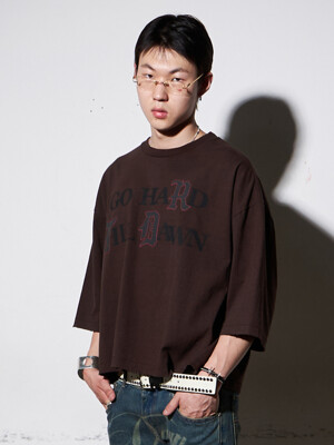GO HARD 1/2 SLEEVE / Brown