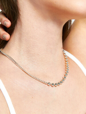 Bold Curve & Ball Silver Necklace In455 [Silver]