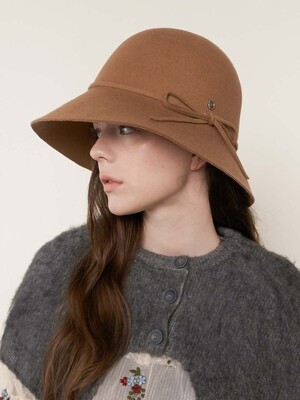 Vionnet Hat  - Camel Beige