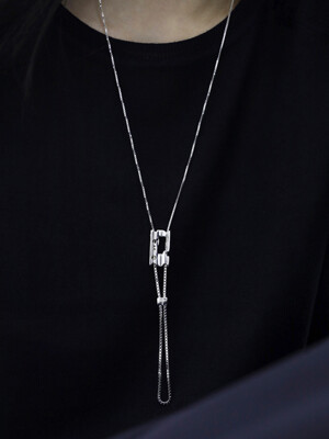 Razor Necklace