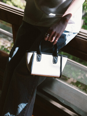 SIAC3075 MATTE Mini Bag_Ivory