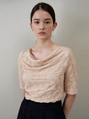 DRAPE HIVE SPAN TEE BEGIE 드레이프 하이브 스판티 베이지