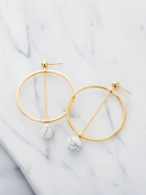 MARBLE CIRCULAR BIGONE EARRING