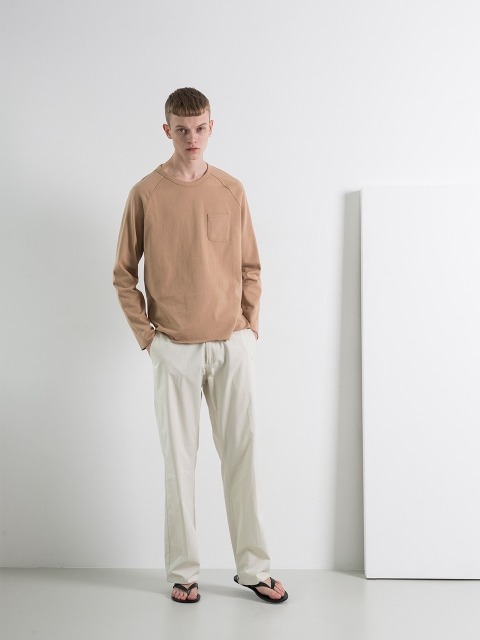  - 디그레 (Dgre) - DGRE 디그레 LONG RAGLAN SLEEVE BEIGE