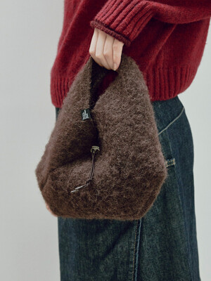 Brushed Alpaca Knit Mini Bag (Brown)