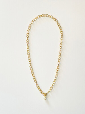 Basic Chain Necklace