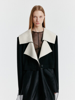 YEMO Big Collar Cropped Jacket - Black/Ivory