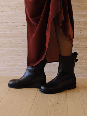 Buckled ankle boots Black