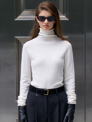 Wholegarment Slim Turtleneck knit