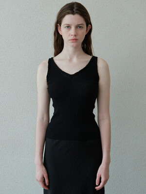 twisted ribbed v-neck knit top (black)