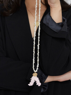 Coral Point Pearl Necklace