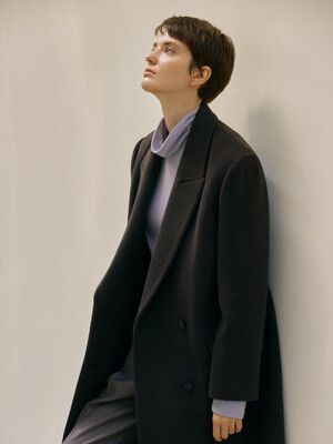 Tailored wool coat (dark brown)