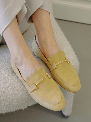 Mrc052 Gold Pin Loafer (Butter Suede)