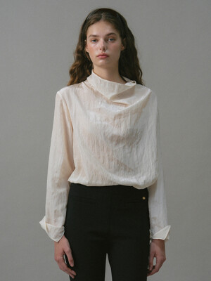 U Half Neck Wrinkle Blouse_2colors