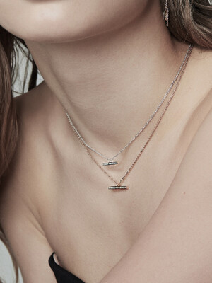 Avenue crystal necklace