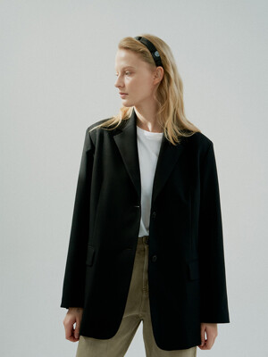 Minimal Overfit JK_Black
