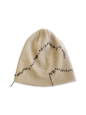 Wave Hand Stitch Detail Beanie / Beige