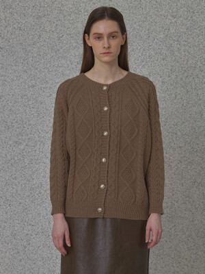 CABLE ROUND CARDIGAN (BROWN)