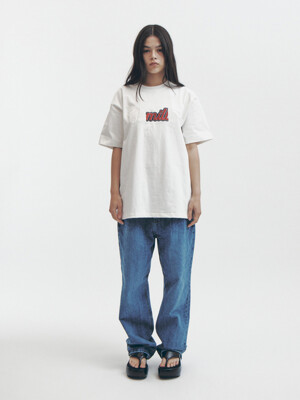 CONTRAST EMBROIDERY LOGO T-SHIRT (WHITE)