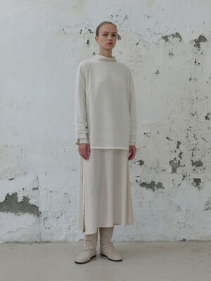 boatneck sheer knit (ivory)