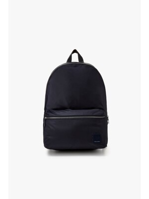 ARMANI EXCHANGE  남성 스퀘어 로고 패치 나일론 백팩( A415170001) 다크 네이비